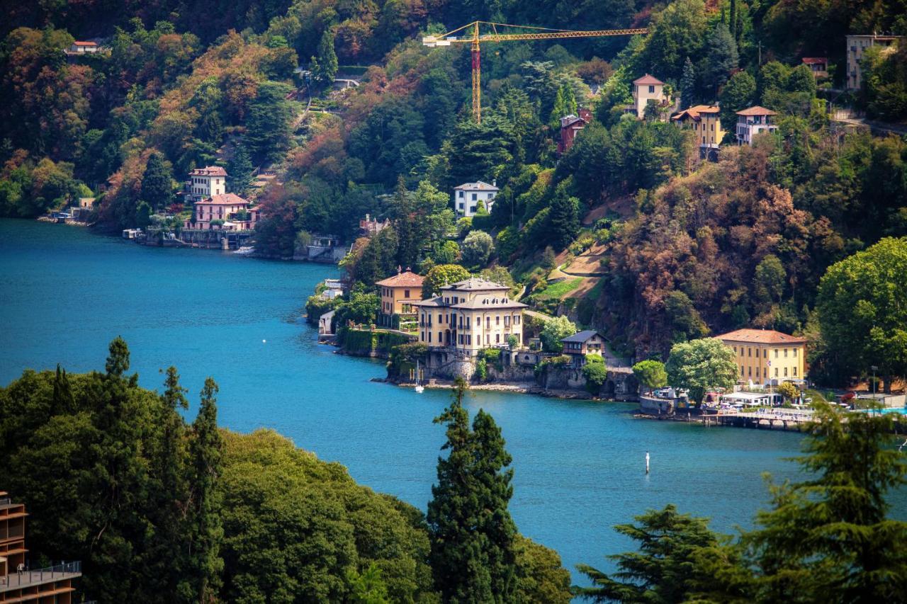 I D'A Charming Penthouse - Lake View- Como- House-130 Mt-2 Double Bedrooms And 2 Double Bathrooms A Spacious Living Room-Full Equipped Kitchen-Private Garden And Terrace-Private Covered Parking מראה חיצוני תמונה