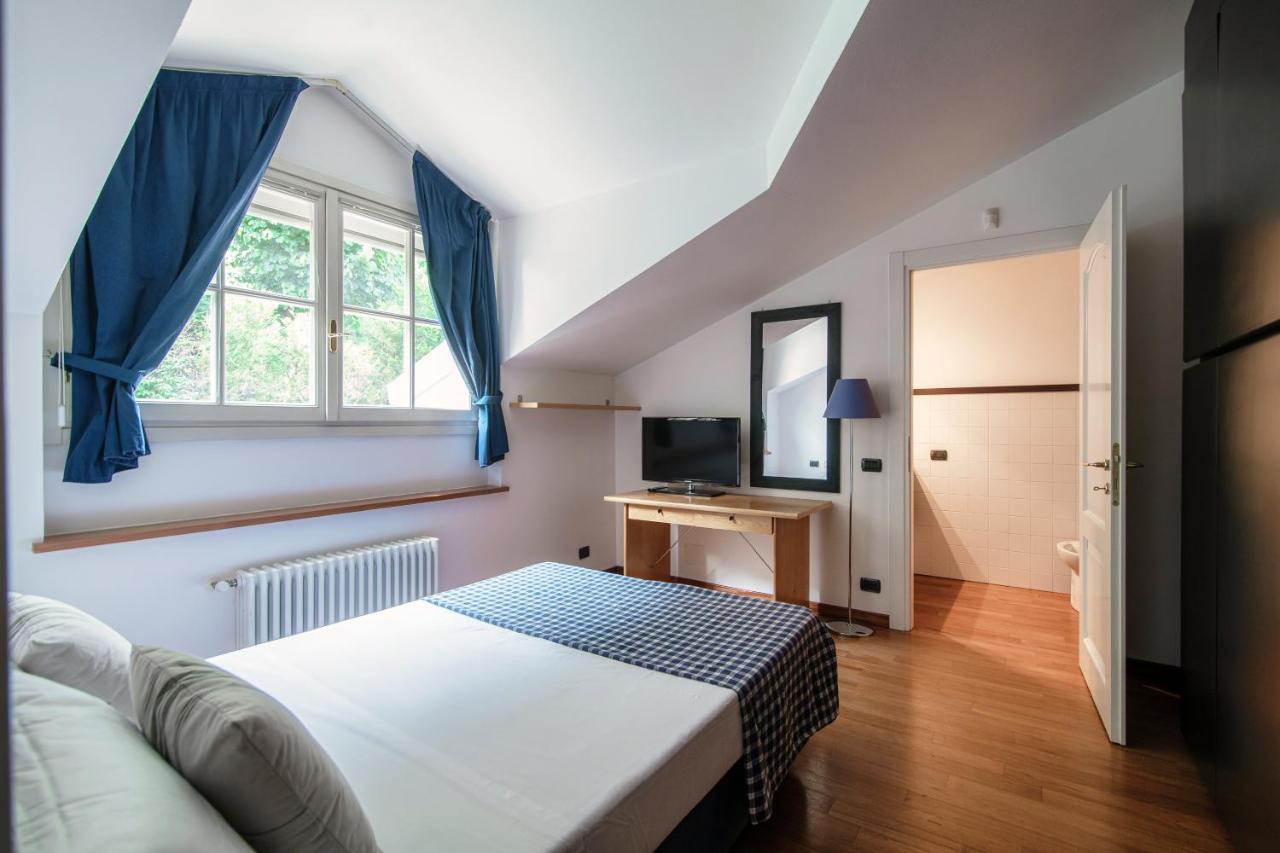 I D'A Charming Penthouse - Lake View- Como- House-130 Mt-2 Double Bedrooms And 2 Double Bathrooms A Spacious Living Room-Full Equipped Kitchen-Private Garden And Terrace-Private Covered Parking מראה חיצוני תמונה