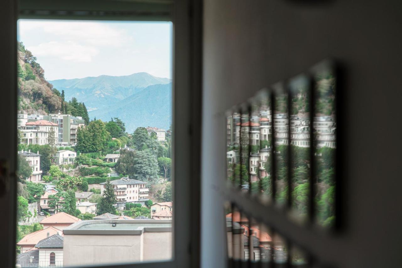 I D'A Charming Penthouse - Lake View- Como- House-130 Mt-2 Double Bedrooms And 2 Double Bathrooms A Spacious Living Room-Full Equipped Kitchen-Private Garden And Terrace-Private Covered Parking מראה חיצוני תמונה